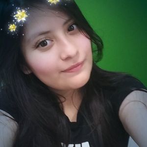 Meet your Posher, Noemi